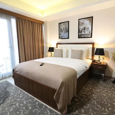 Cebeci Grand ホテル 4*