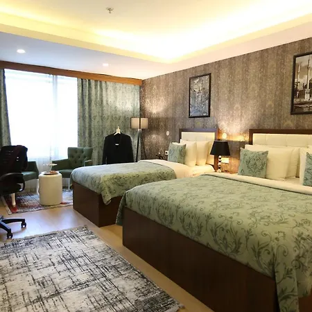 Cebeci Grand ホテル 4*
