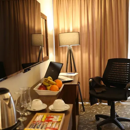 Cebeci Grand ホテル 4*
