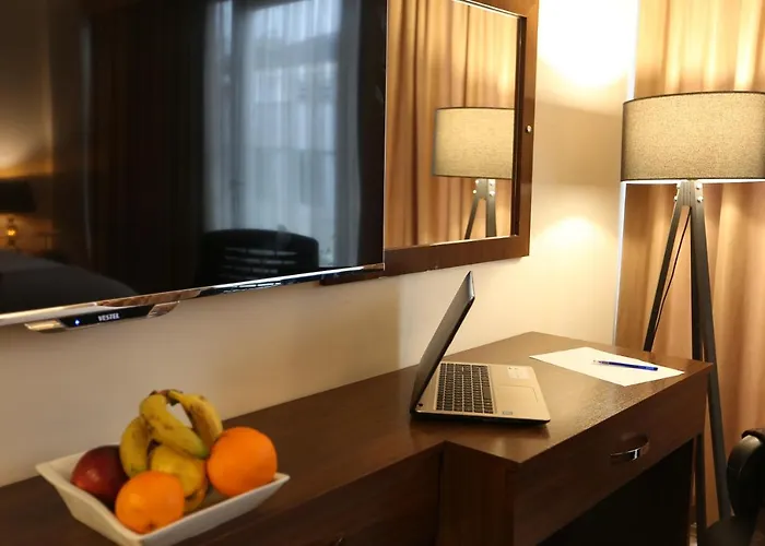 Cebeci Grand מלון